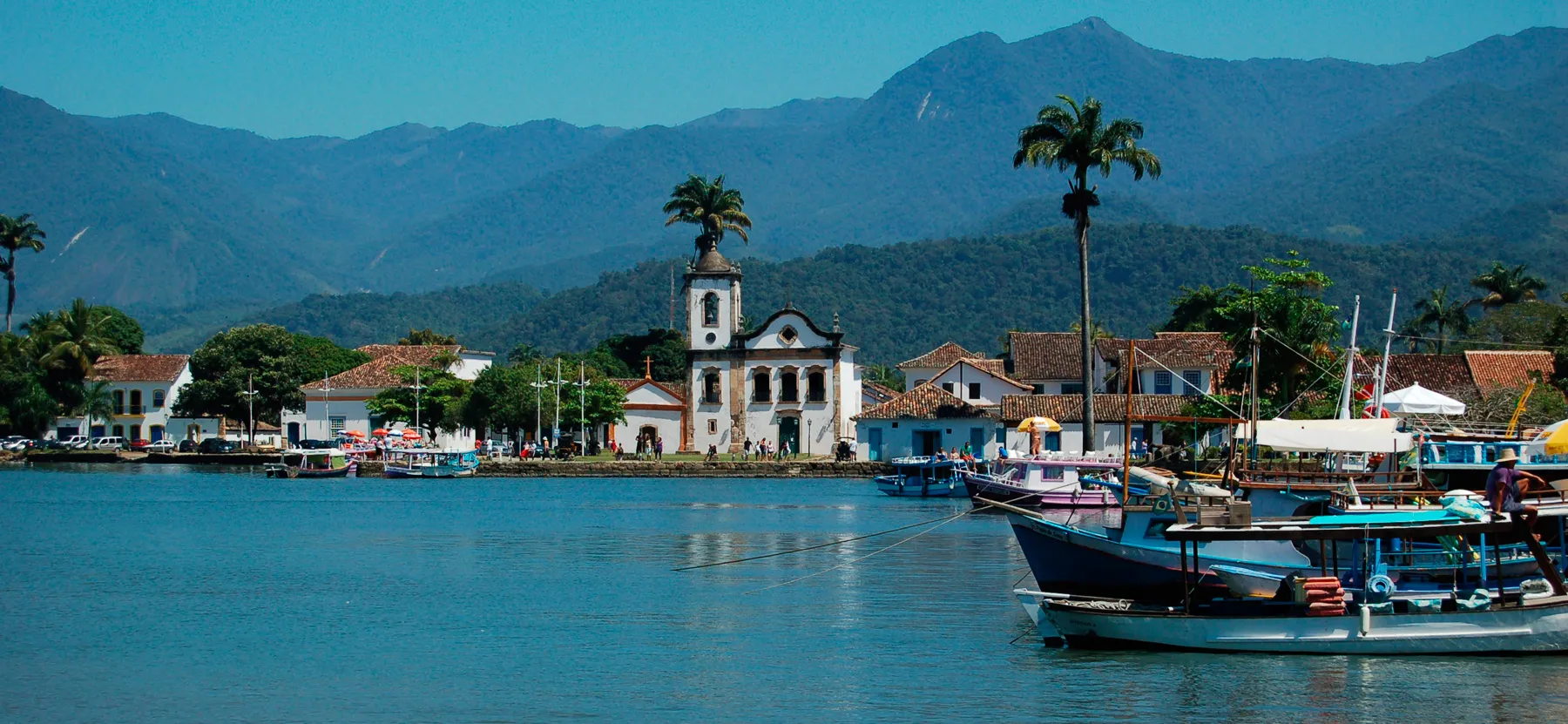 DESFRUTE DAS MARAVILHAS DE PARATY